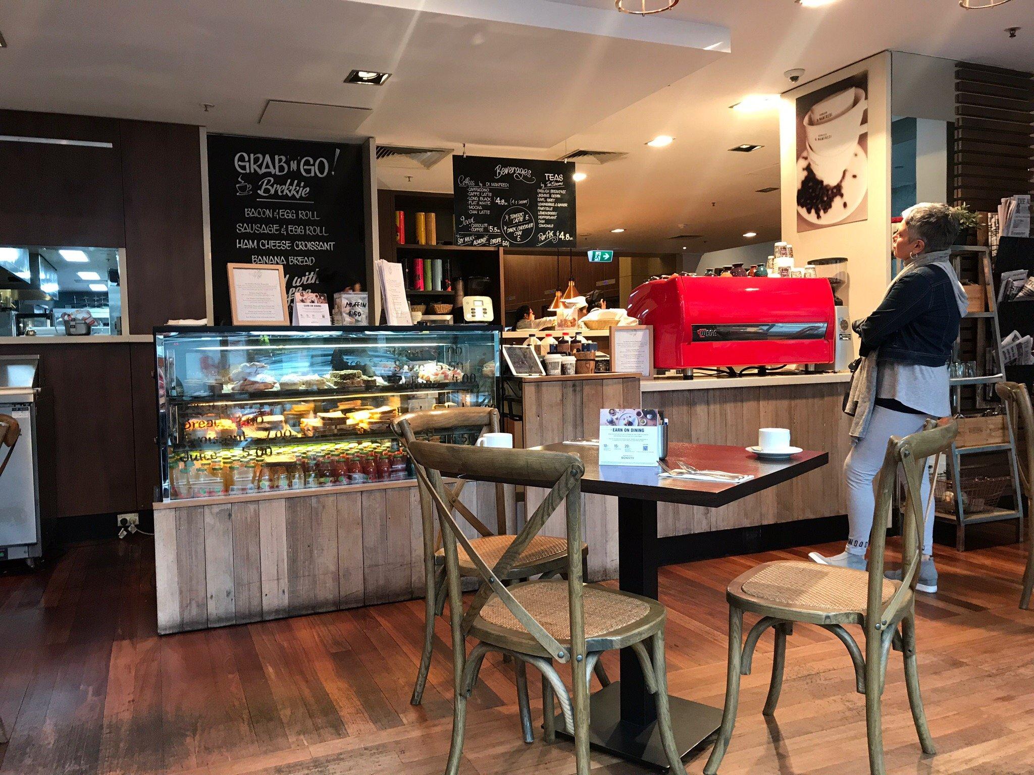 Country Bred on Lonsdale