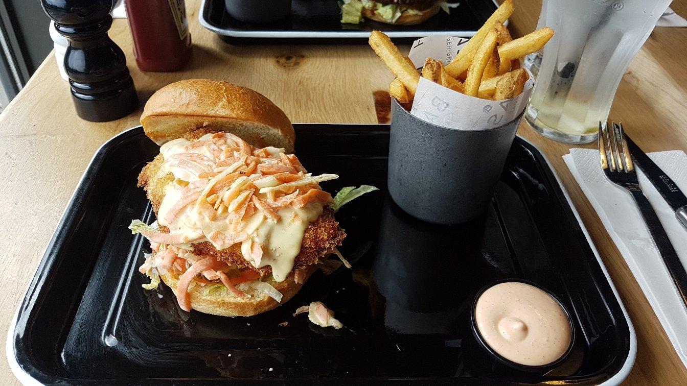 BASH burger · grill