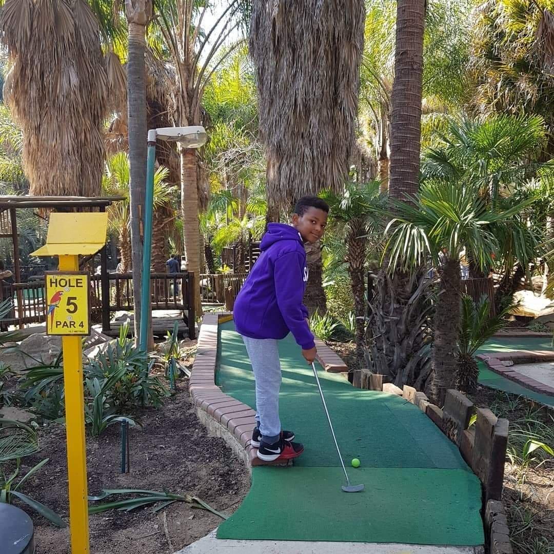 Adventure Golf