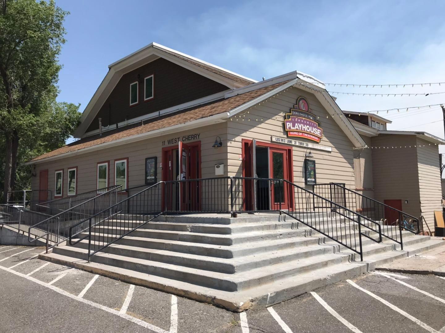 Doris-Harper White Community Playhouse