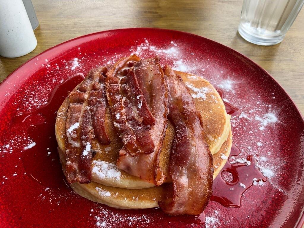 Macs Coffee House and Bistro