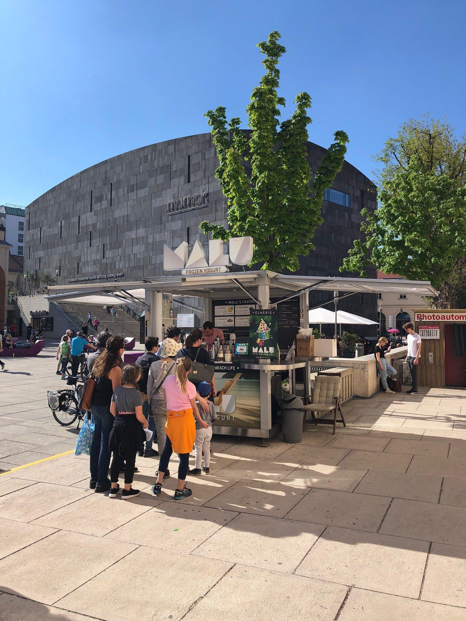 Photo by J1777ZDantons