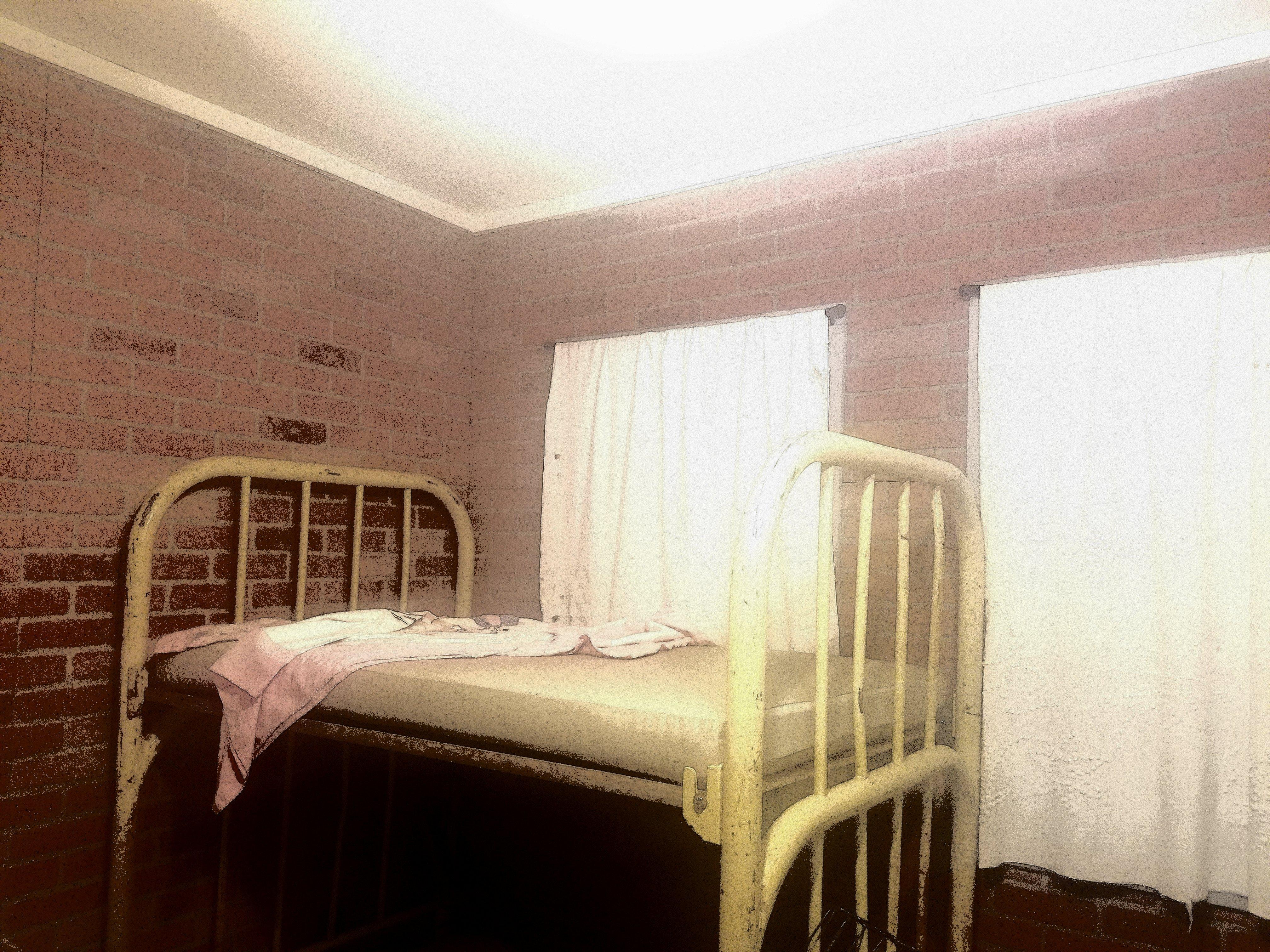 Land of Entrapment Escape Rooms