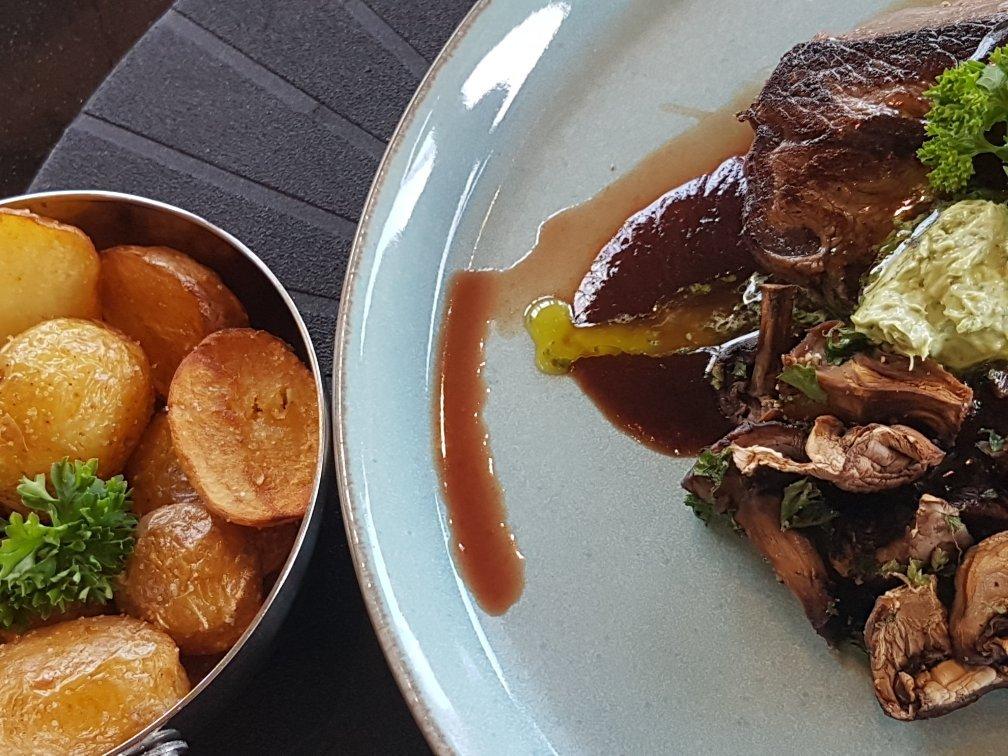 Photo by blackorchidee37