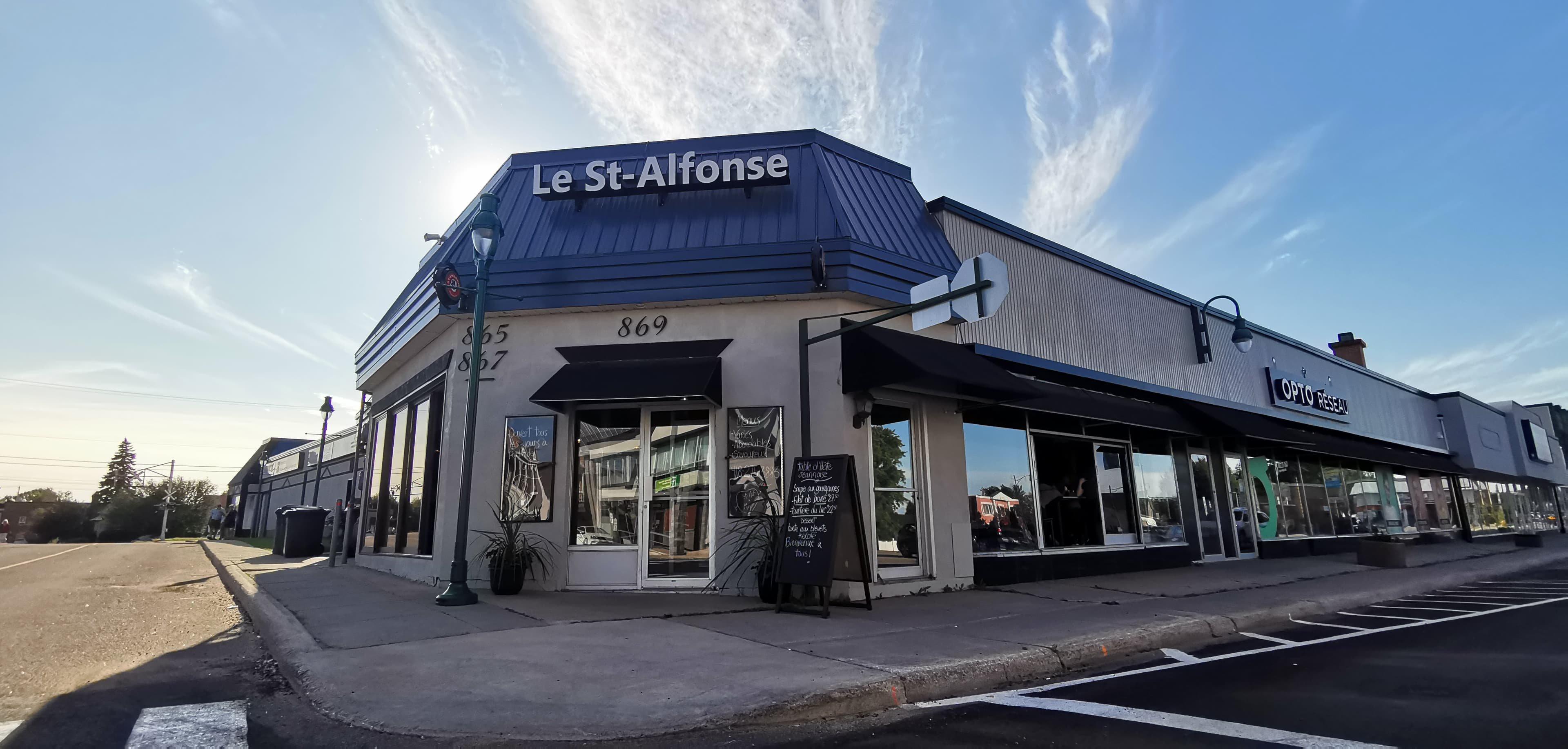 Le St-Alfonse Resto-Pub