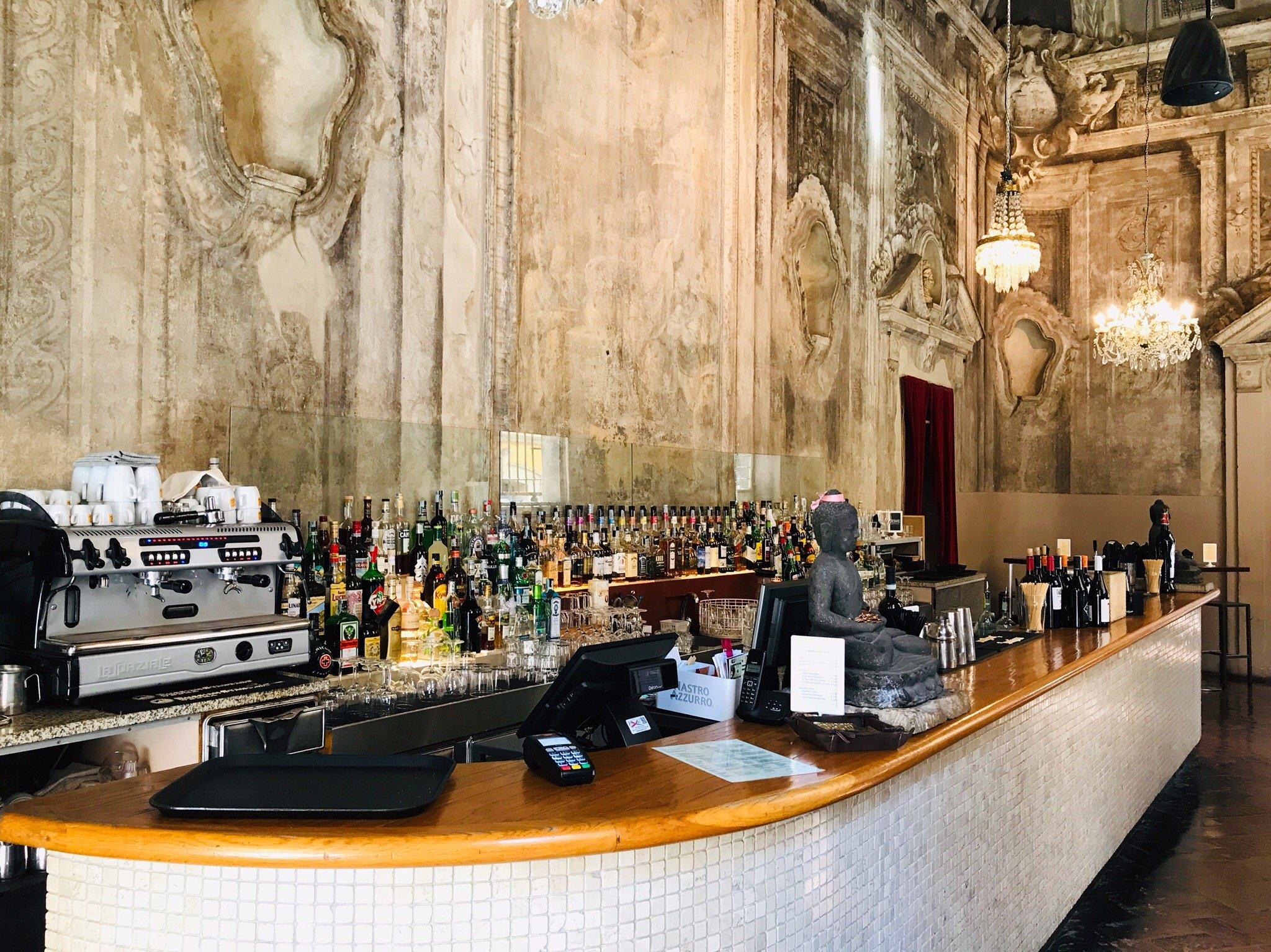 Photo by JoelAndoetoe