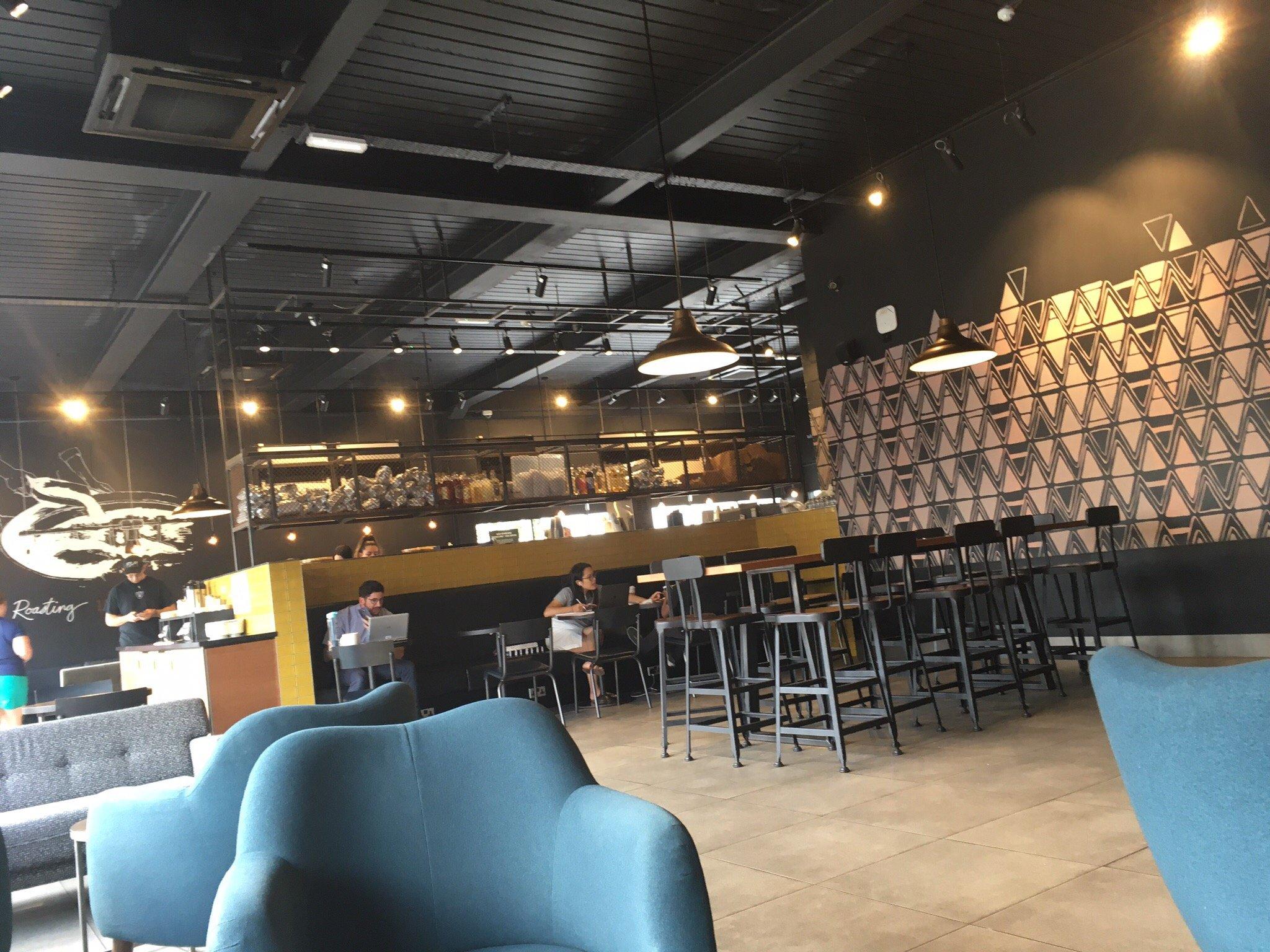 Starbucks - Chatham Quay