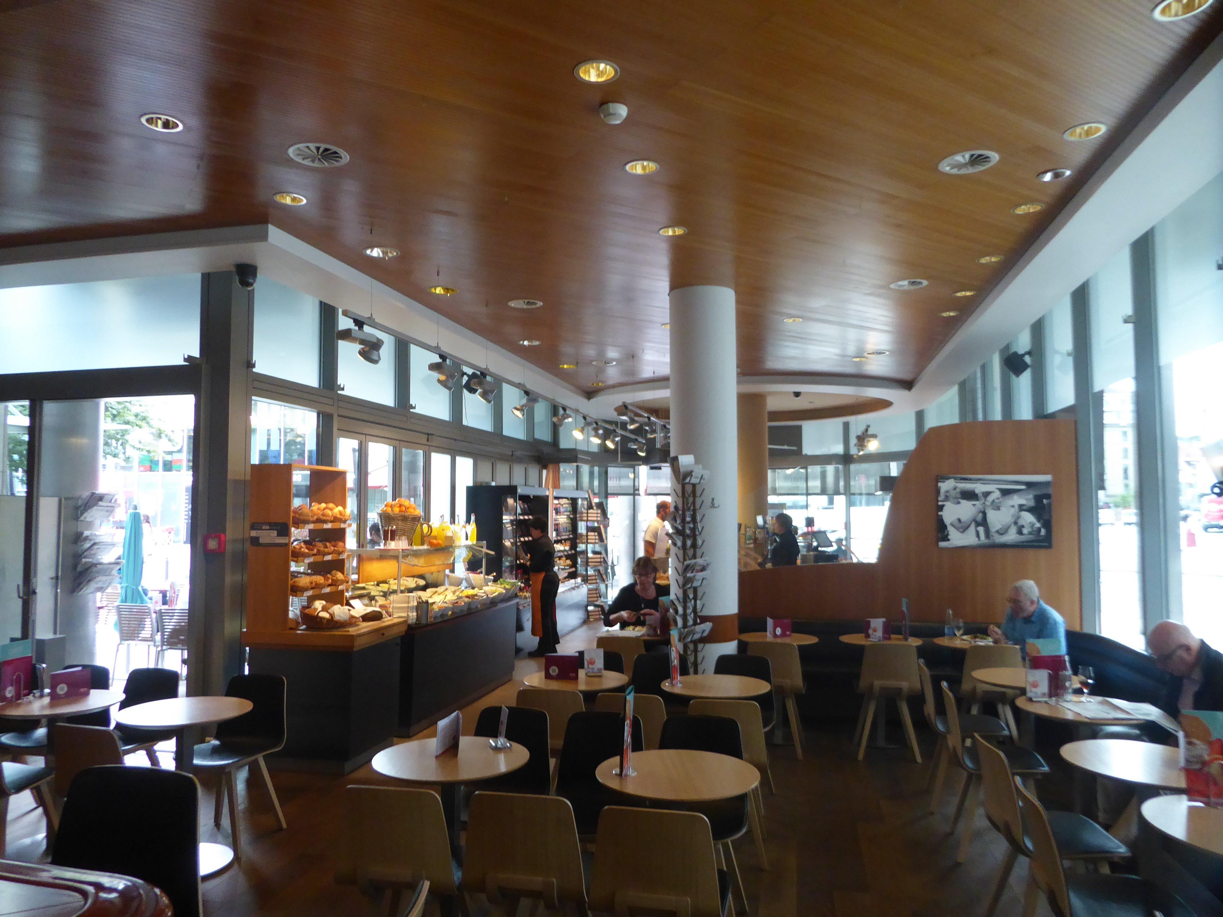 Heini Luzern Lowenplatz