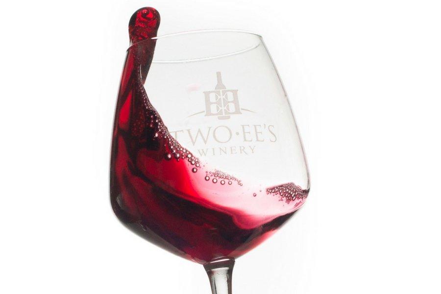 Two EE's Winery