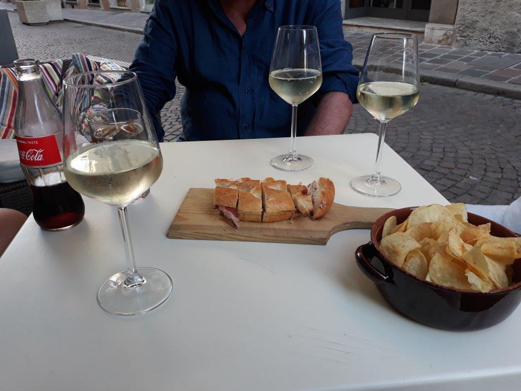 Mata Cafe' di Mariani Fiorella e Tamburini Enrica