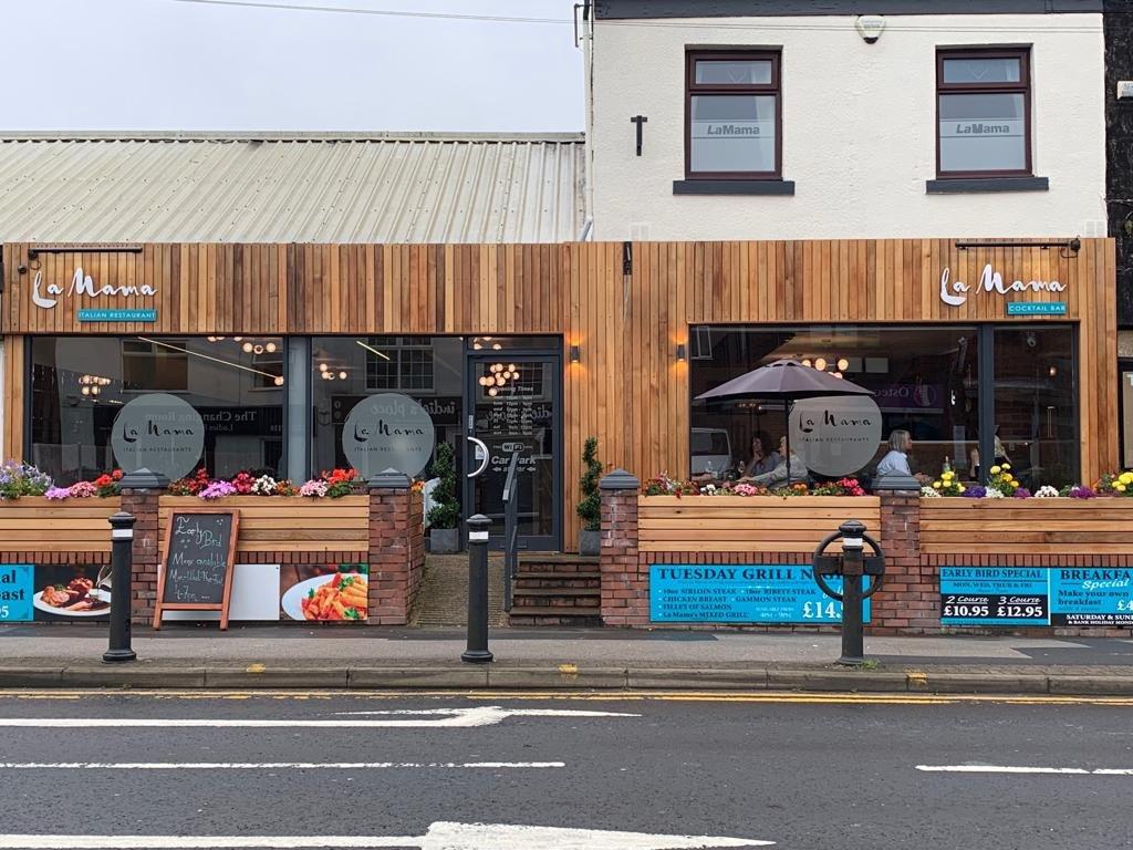 La Mama Bar & Restaurant