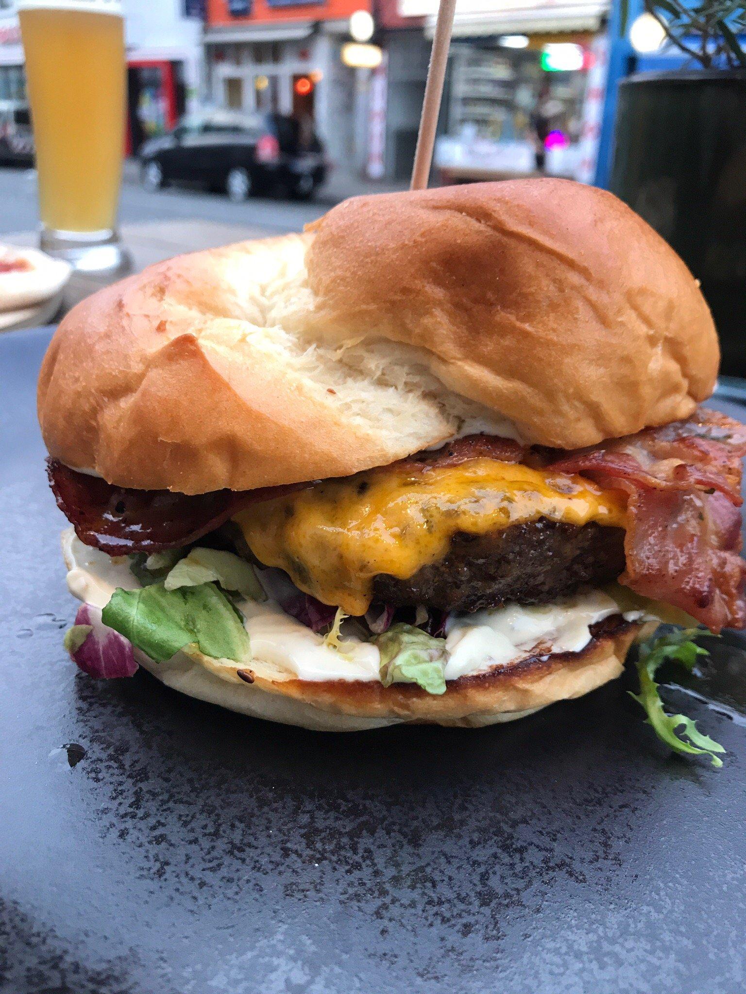 Jannings Pizza & Pasta