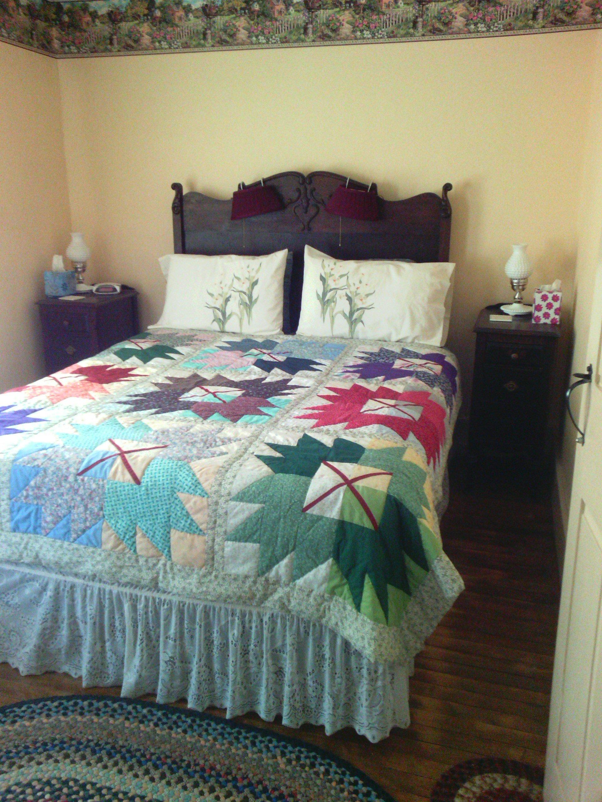Devils Den Farm Homestay Bed and Breakfast