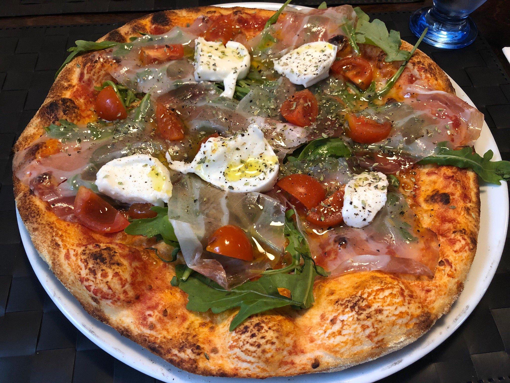 Della Nonna Pizzeria