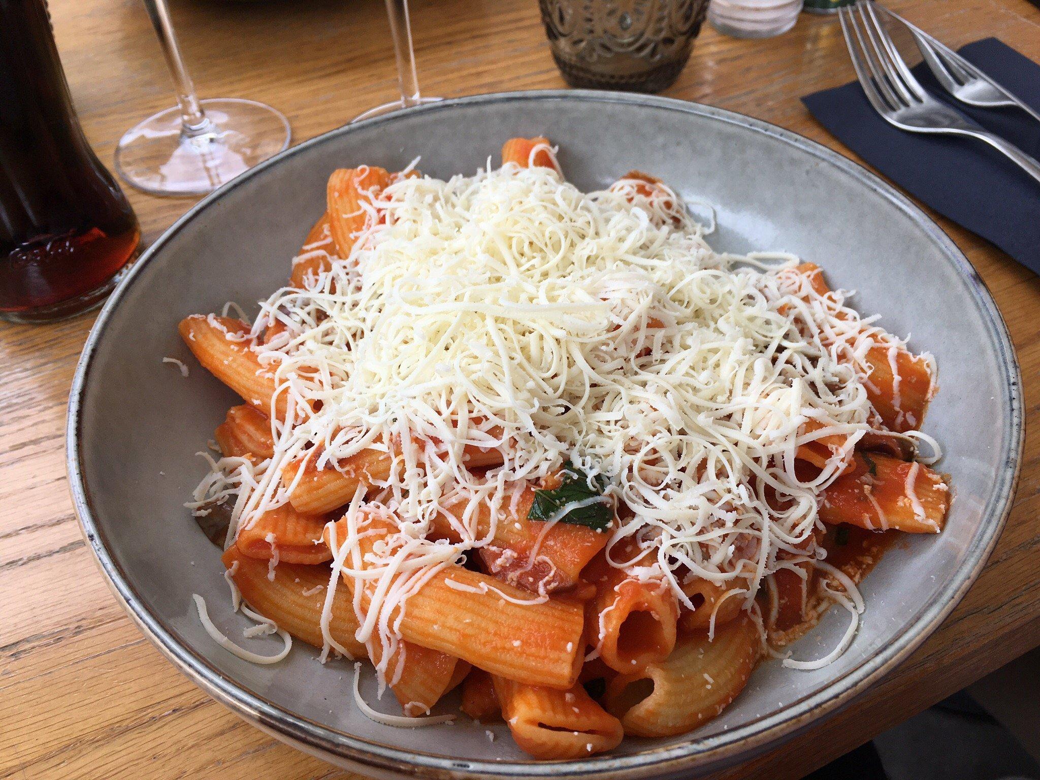 Photo by paulinerebour