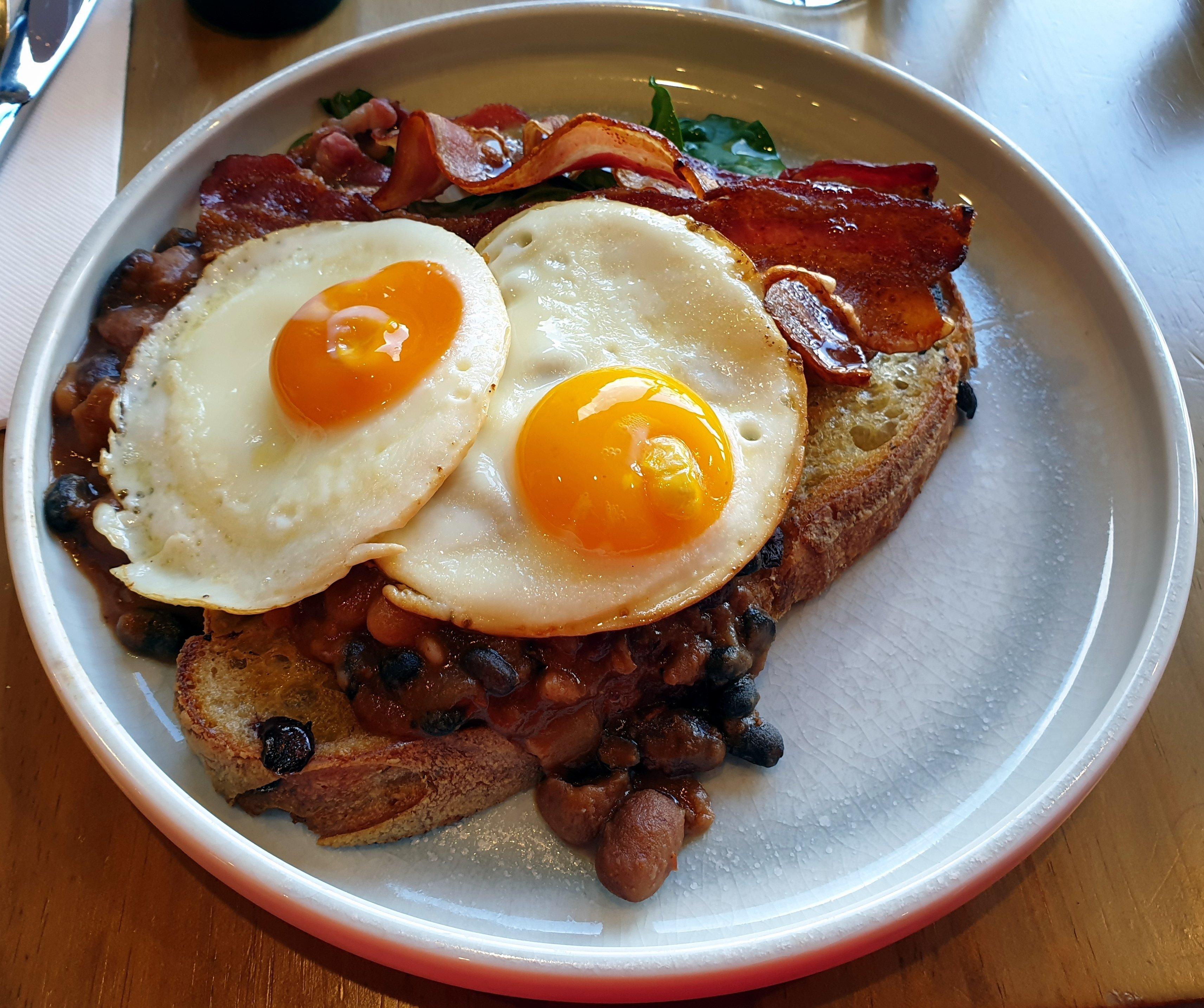 Alps & Amici Foodstore & Kitchen