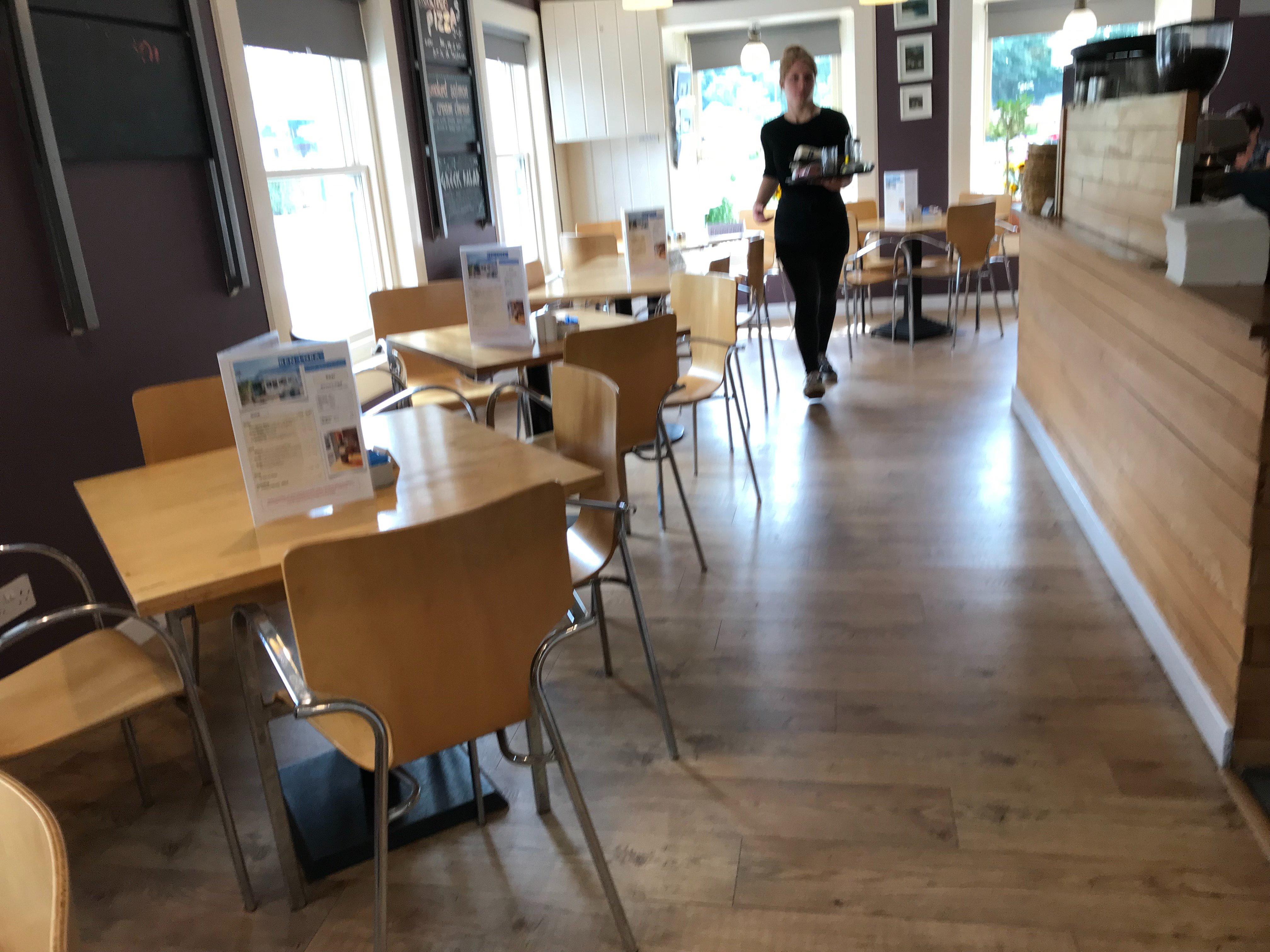 Ben Lora Cafe & Bookshop