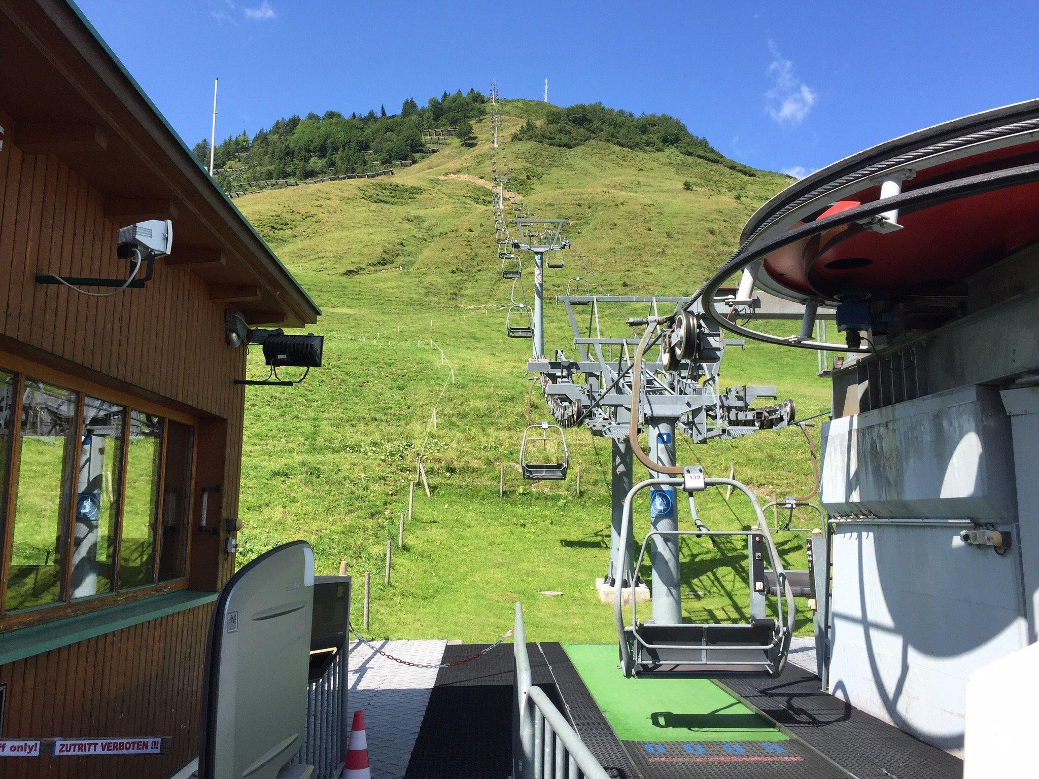 Blumen-Wander-Lehrpfad Hahnenkopf