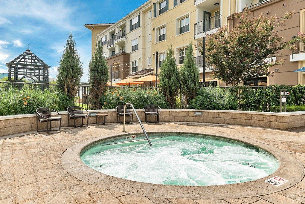 Global Luxury Suites at Epic Way