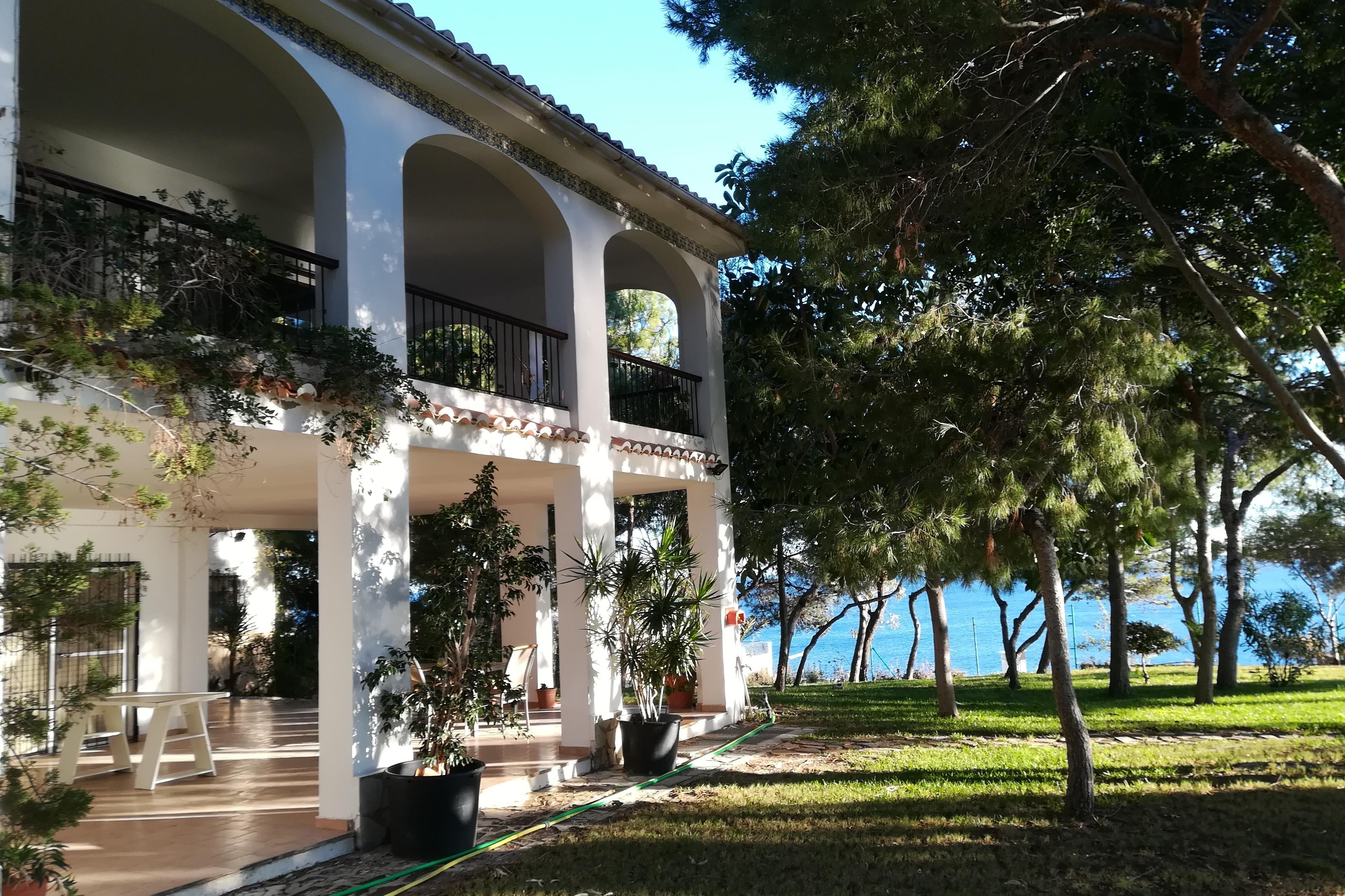 La Villa Lingüística