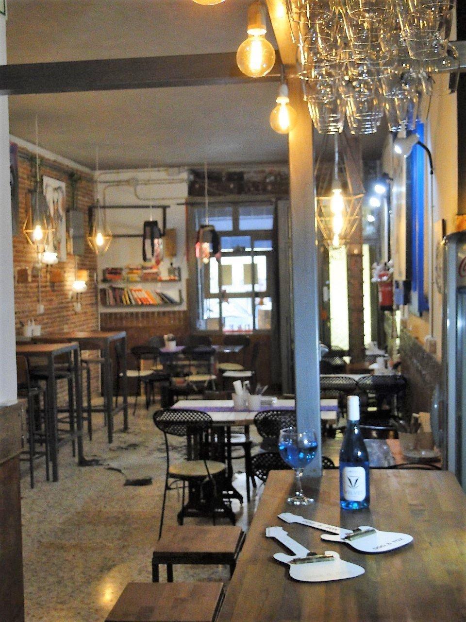 Dog & Fox Urban Kitchen