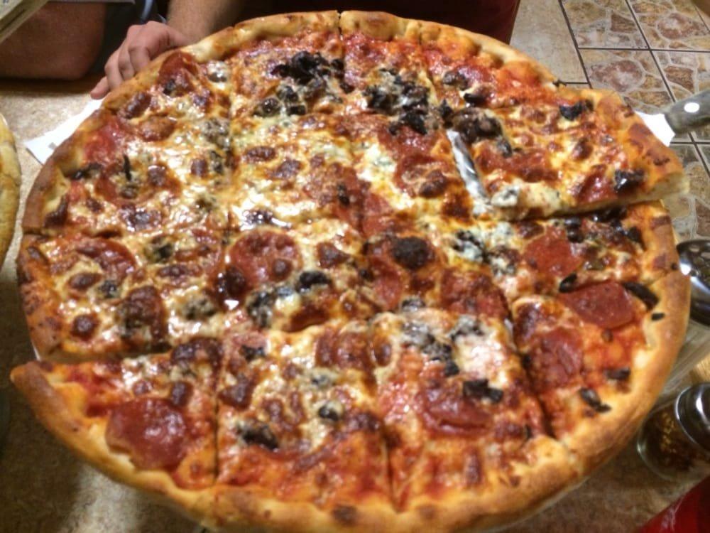 Big Louie's Pizzeria Italian Restaurant