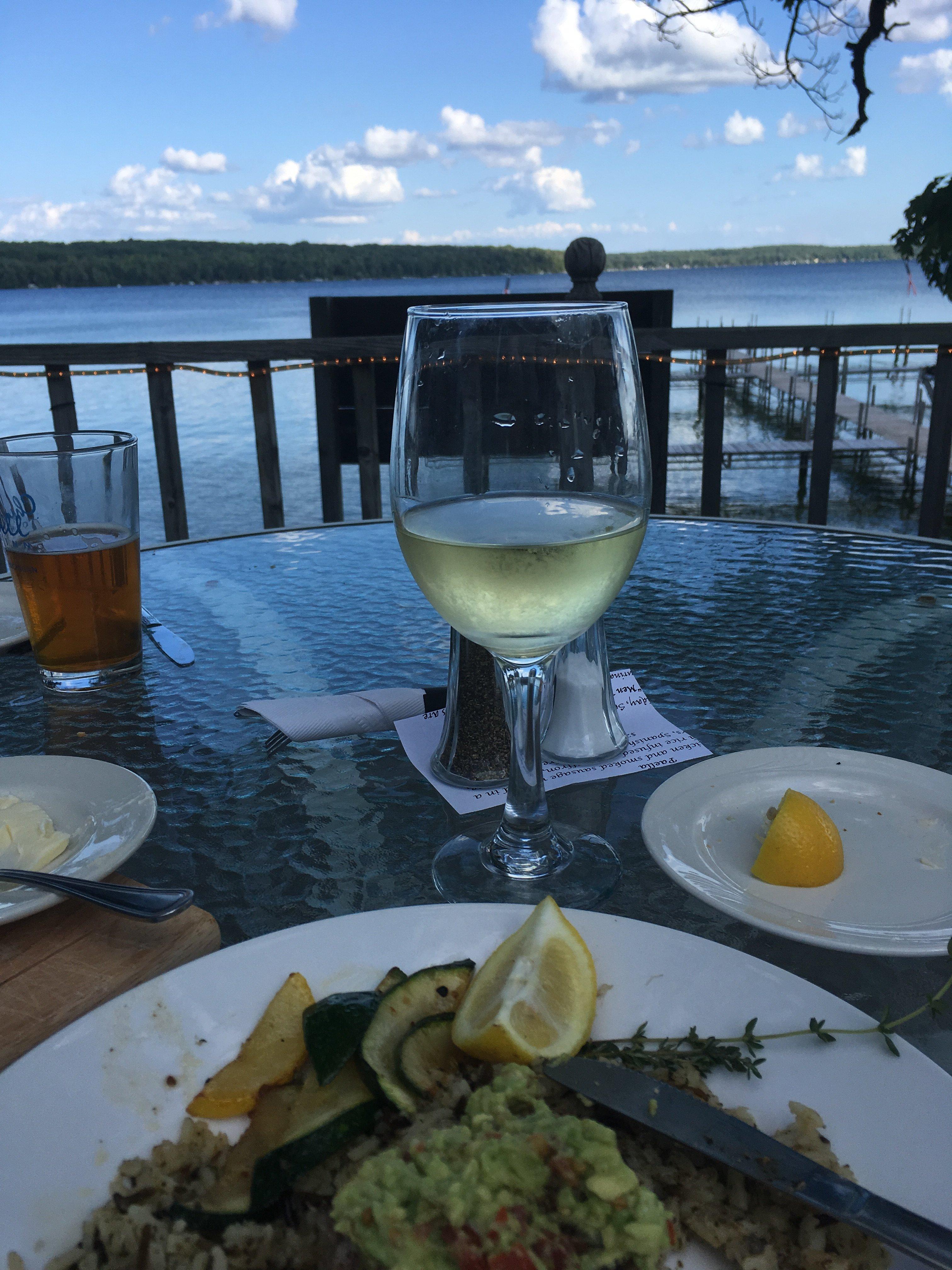 Churchill Pointe Inn