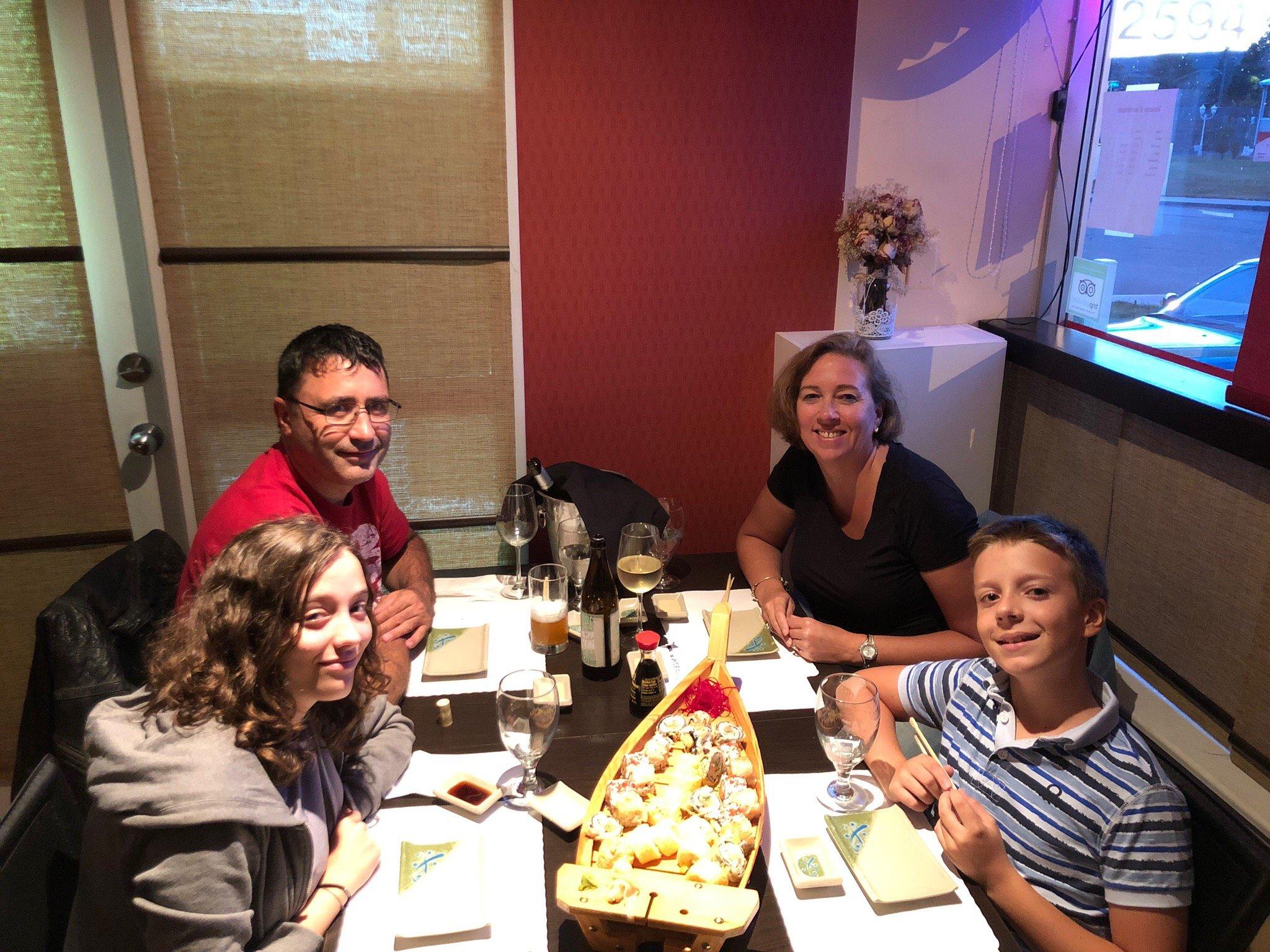 Restaurant Banzai Sushi Bar