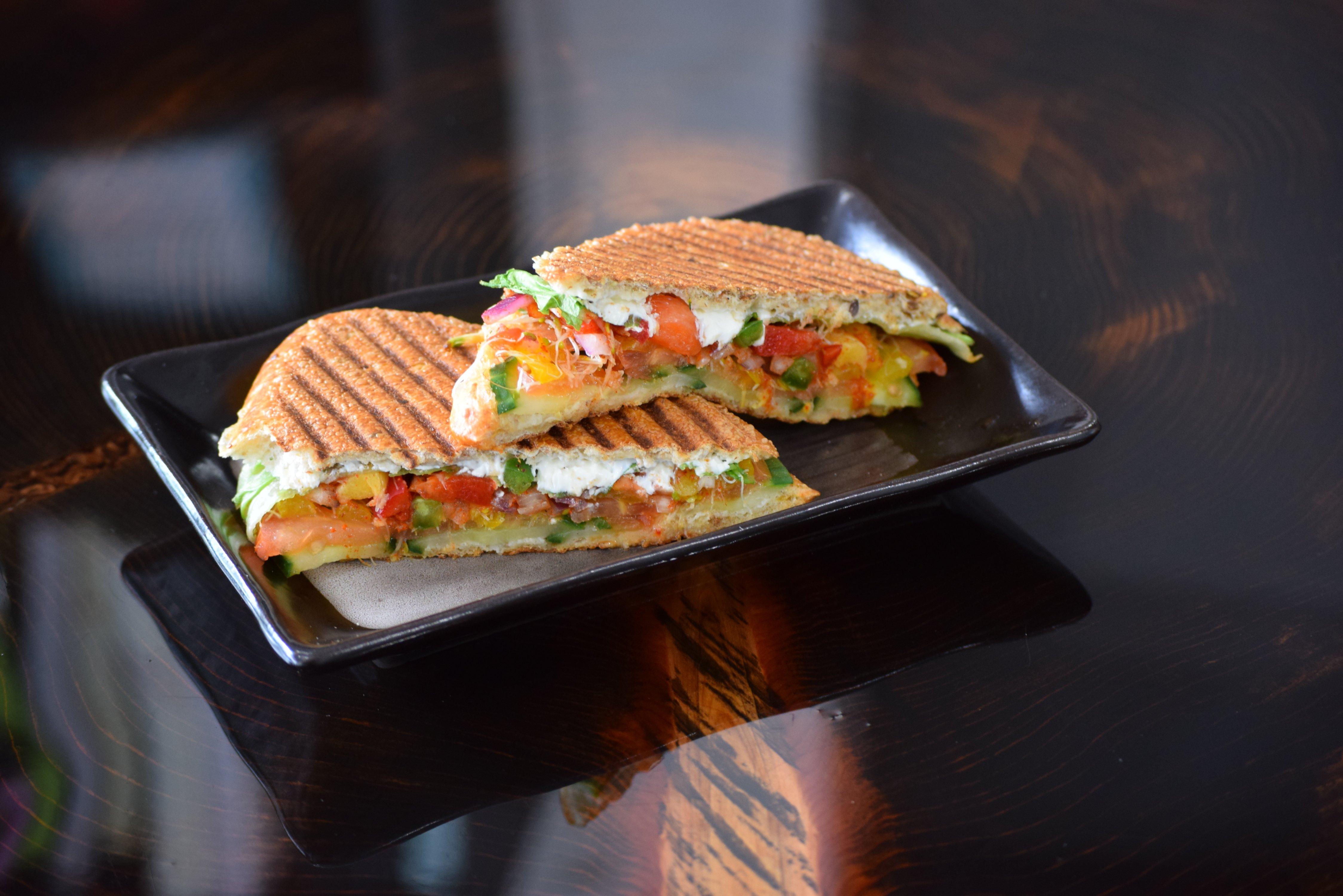 Raven's Grub Hub & Coffee Stop