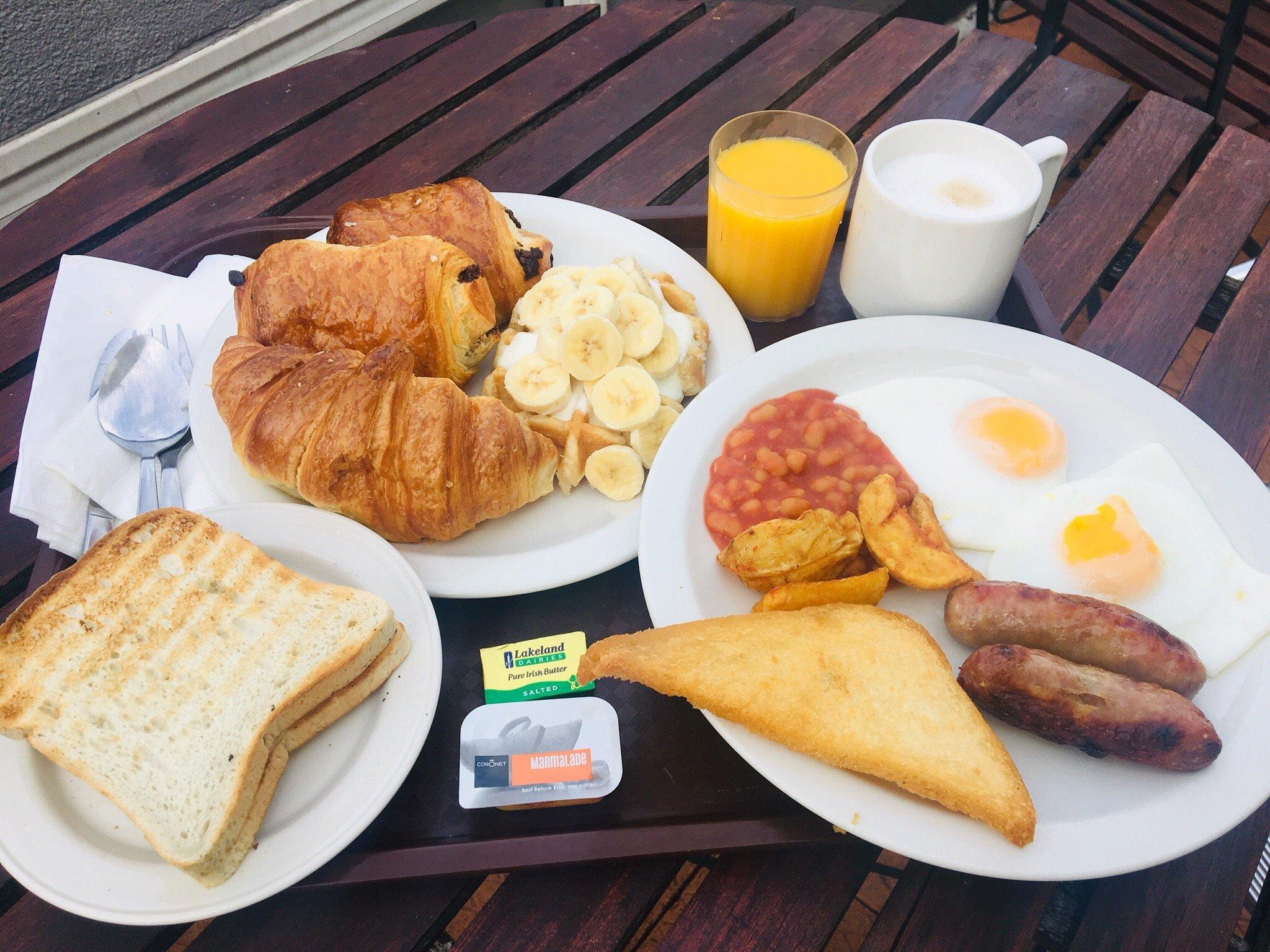 LSE Carr-Saunders Hall