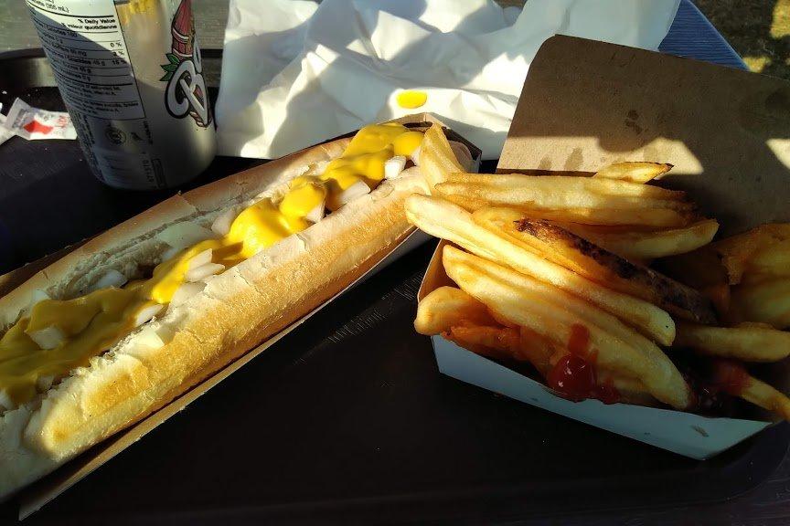 Cedar Rail Drive in Restaurant