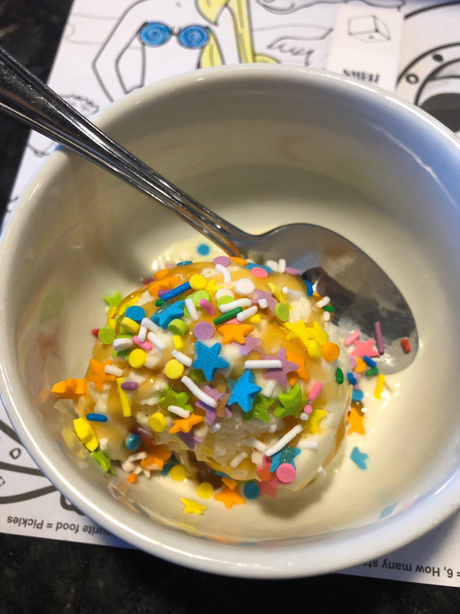 Ricky's All Day Grill - Brooks