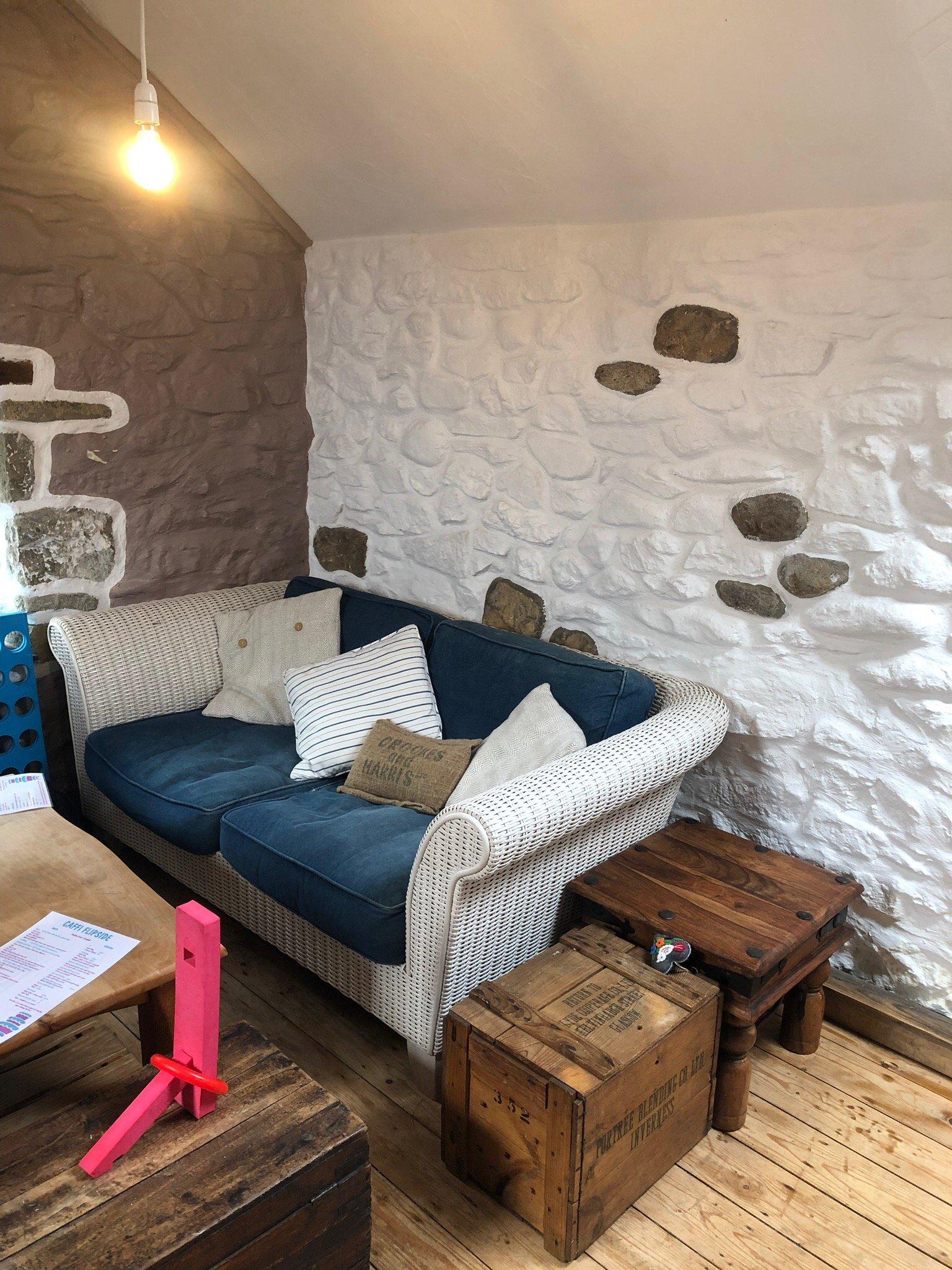 Flipside Cafe and Cakery