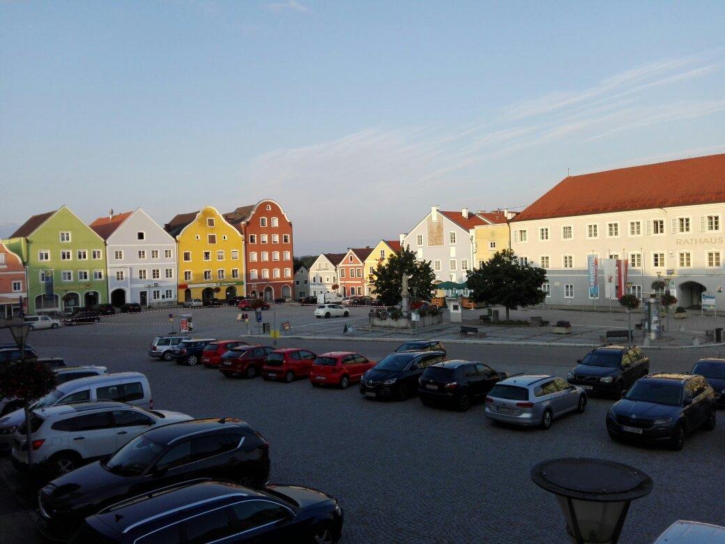 Der Marktplatz von Obernberg am Inn