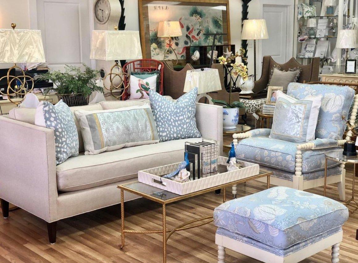 Deguise Interiors