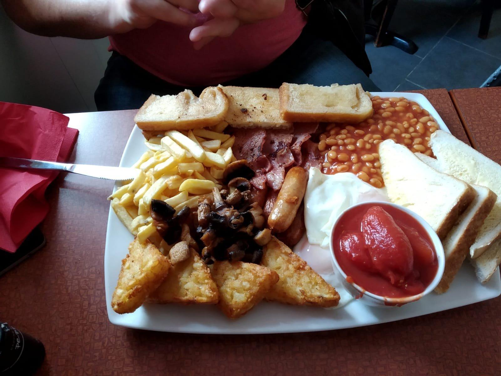 Munchies Takeaway and Cafe