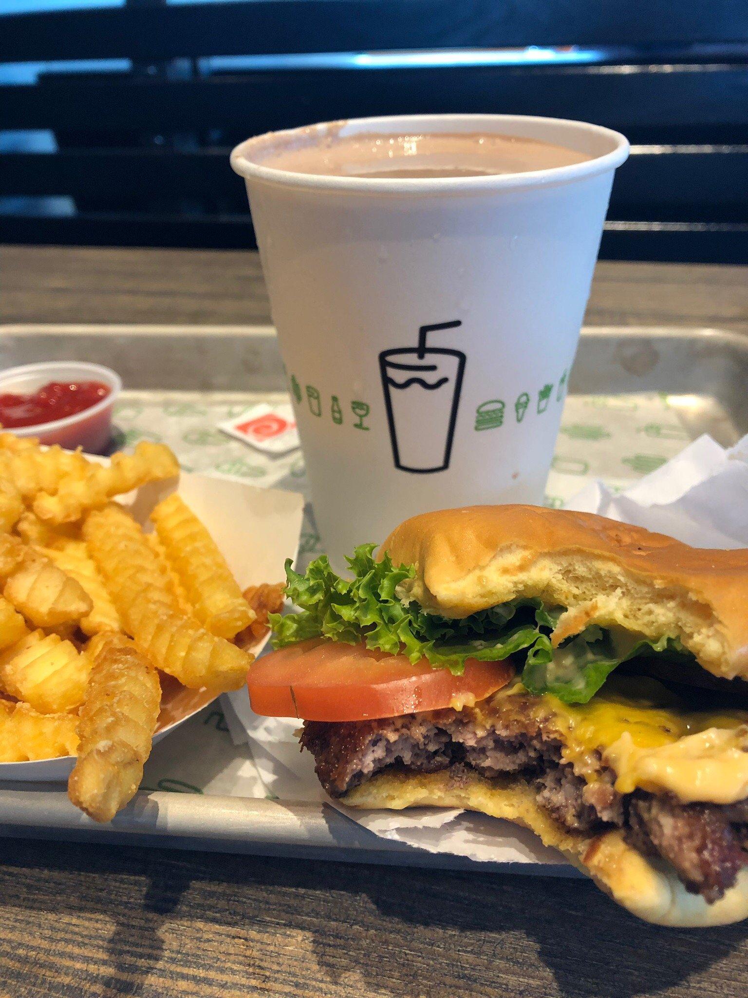 Shake Shack Southdale