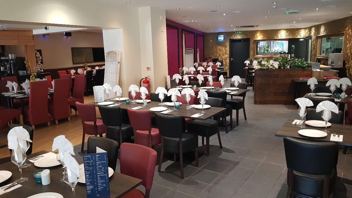 Dynasty Lounge & Restaurant