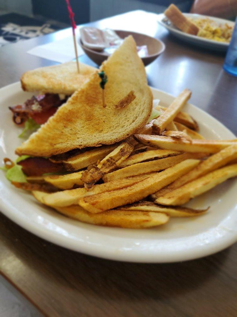 Photo by karenaL7473DZ