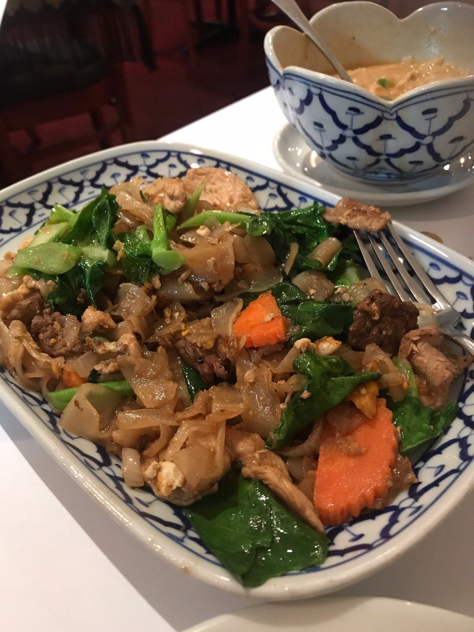 Bacchus Thai Restaurant