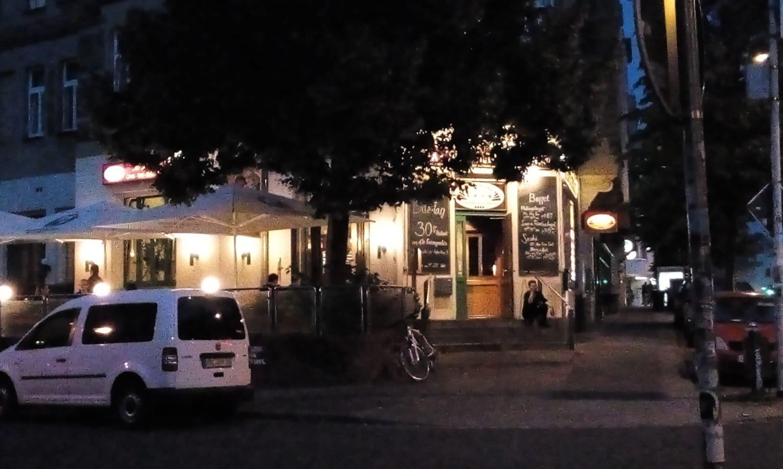 Hong Kong Restaurant