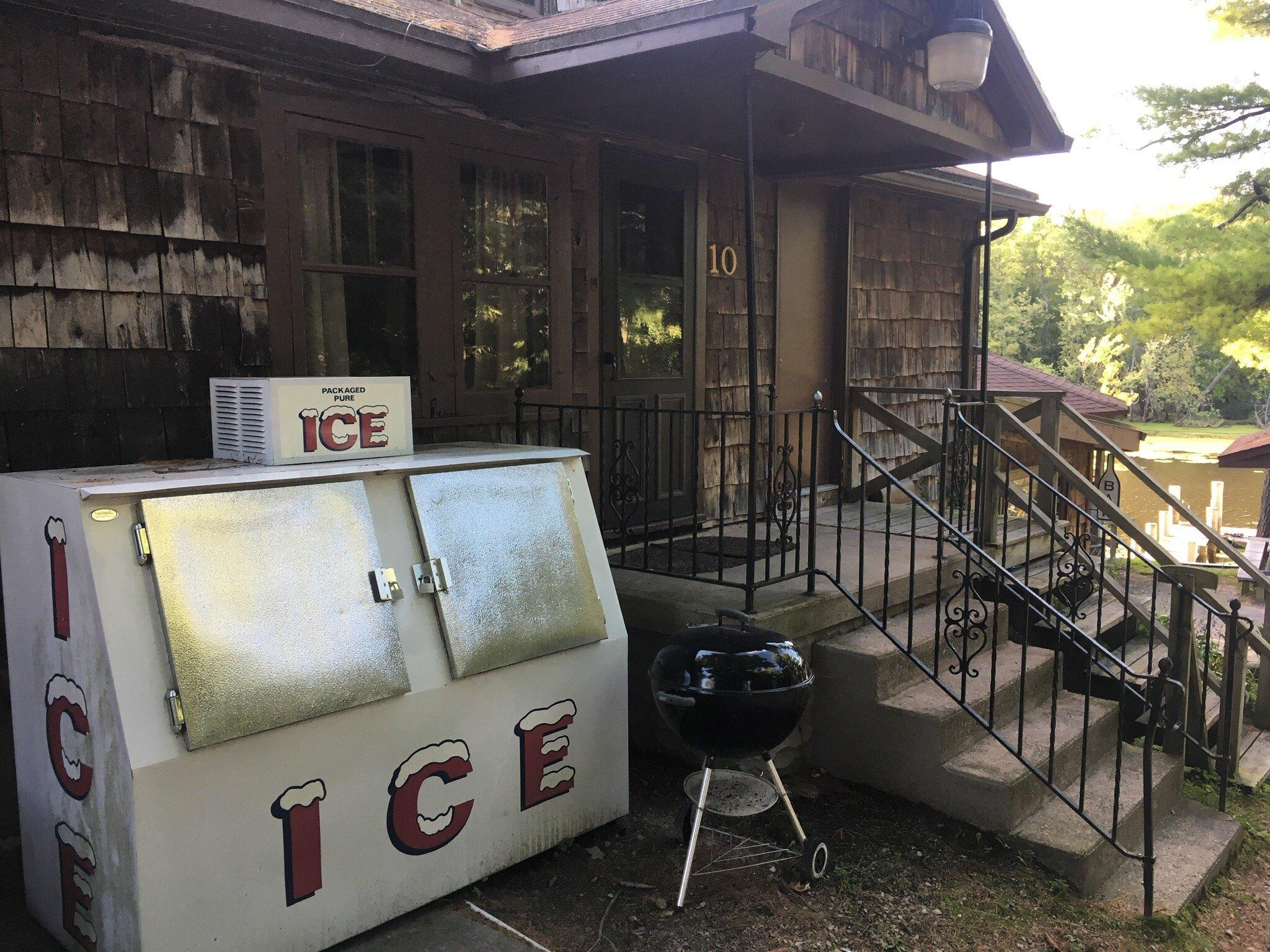 Photo by TravelVlogger