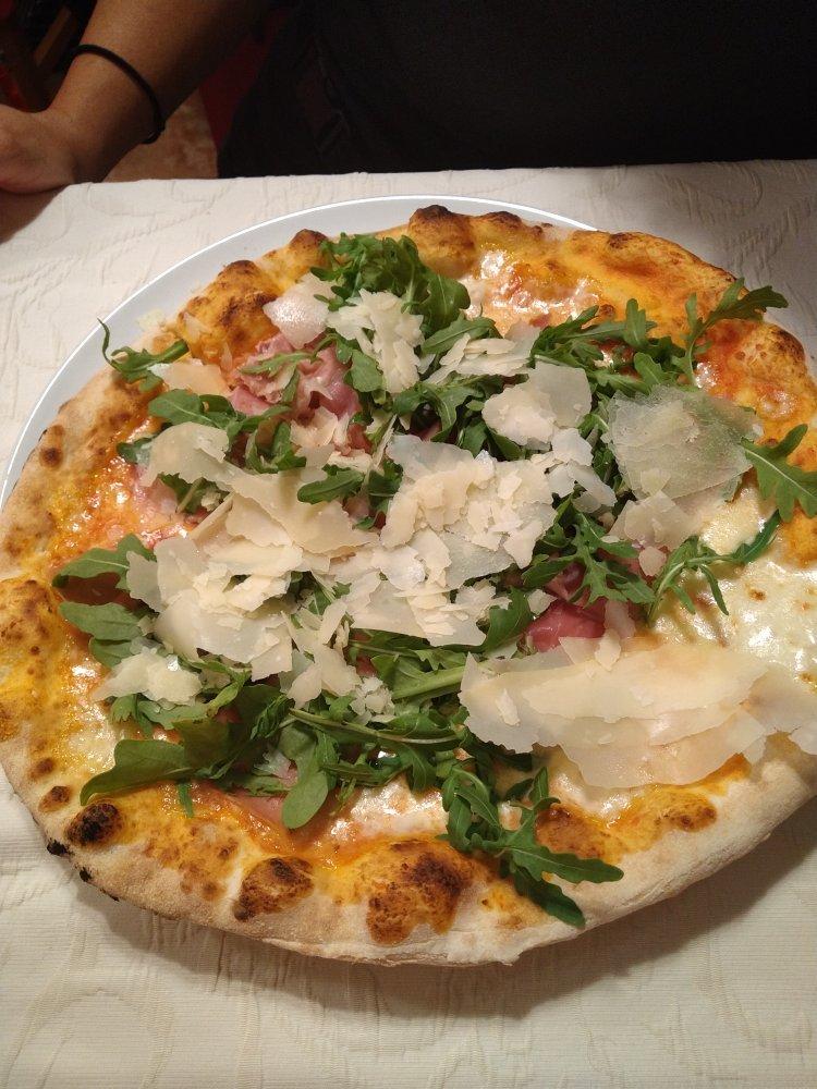 Ristorante Pizzeria La Rustica