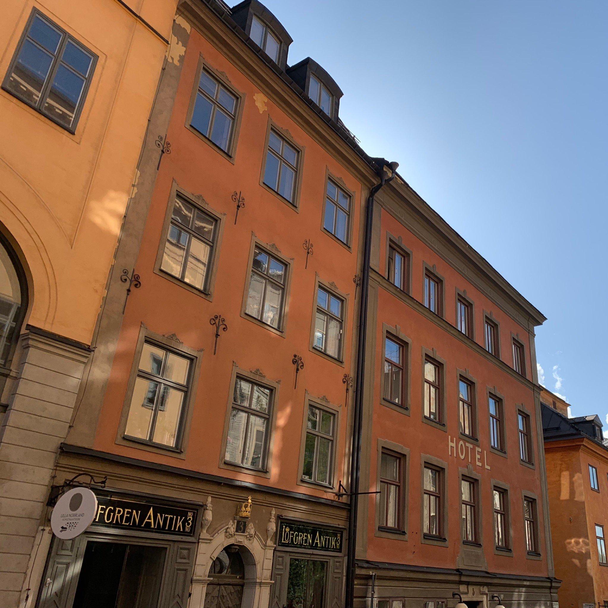 Ramilton Old Town Hostel