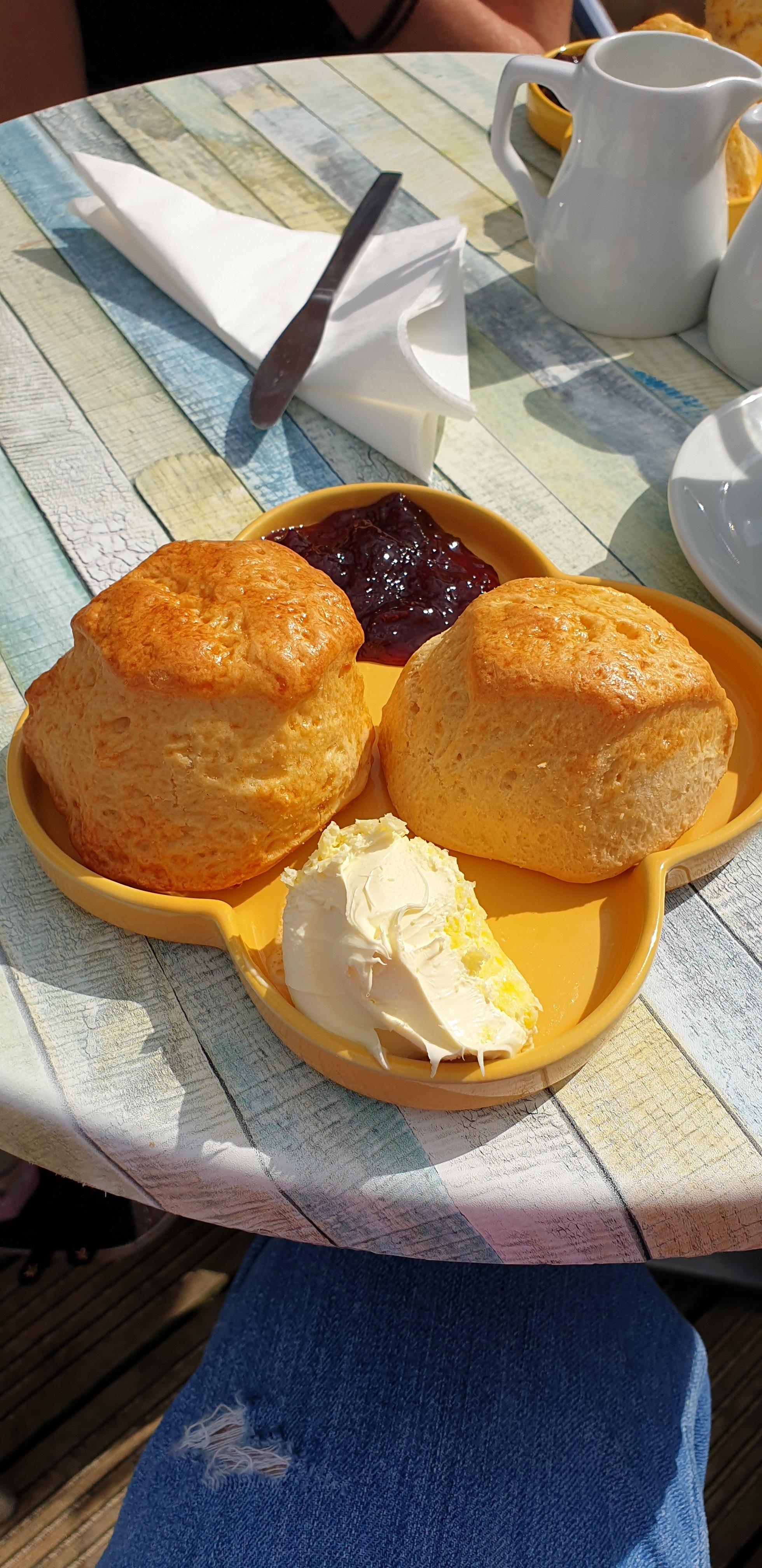 Windy's Cafe & Ice Cream Parlour