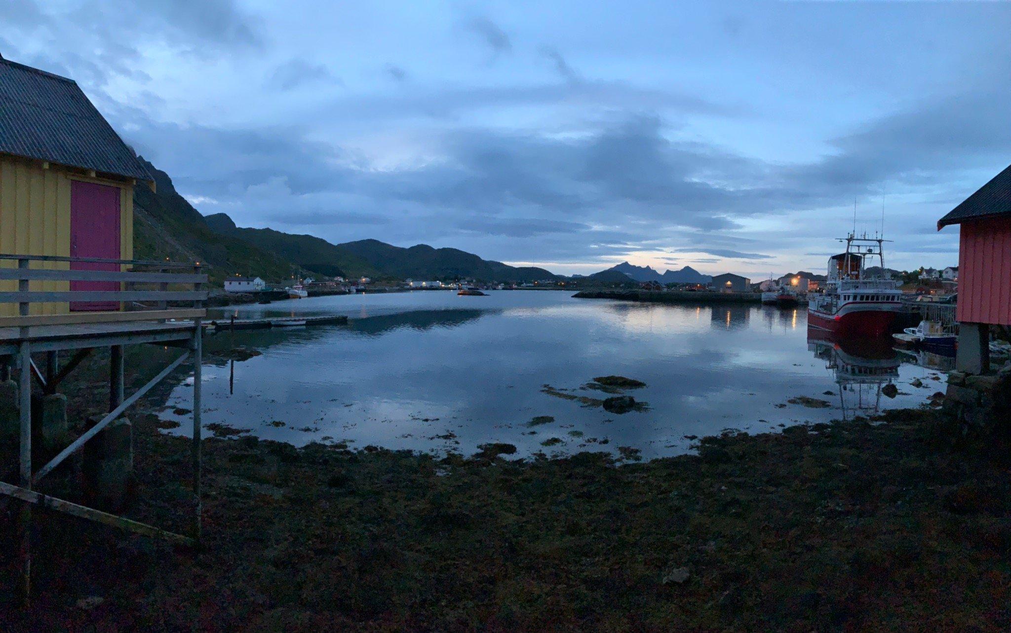 Lofoten Vandrerhjem Ballstad