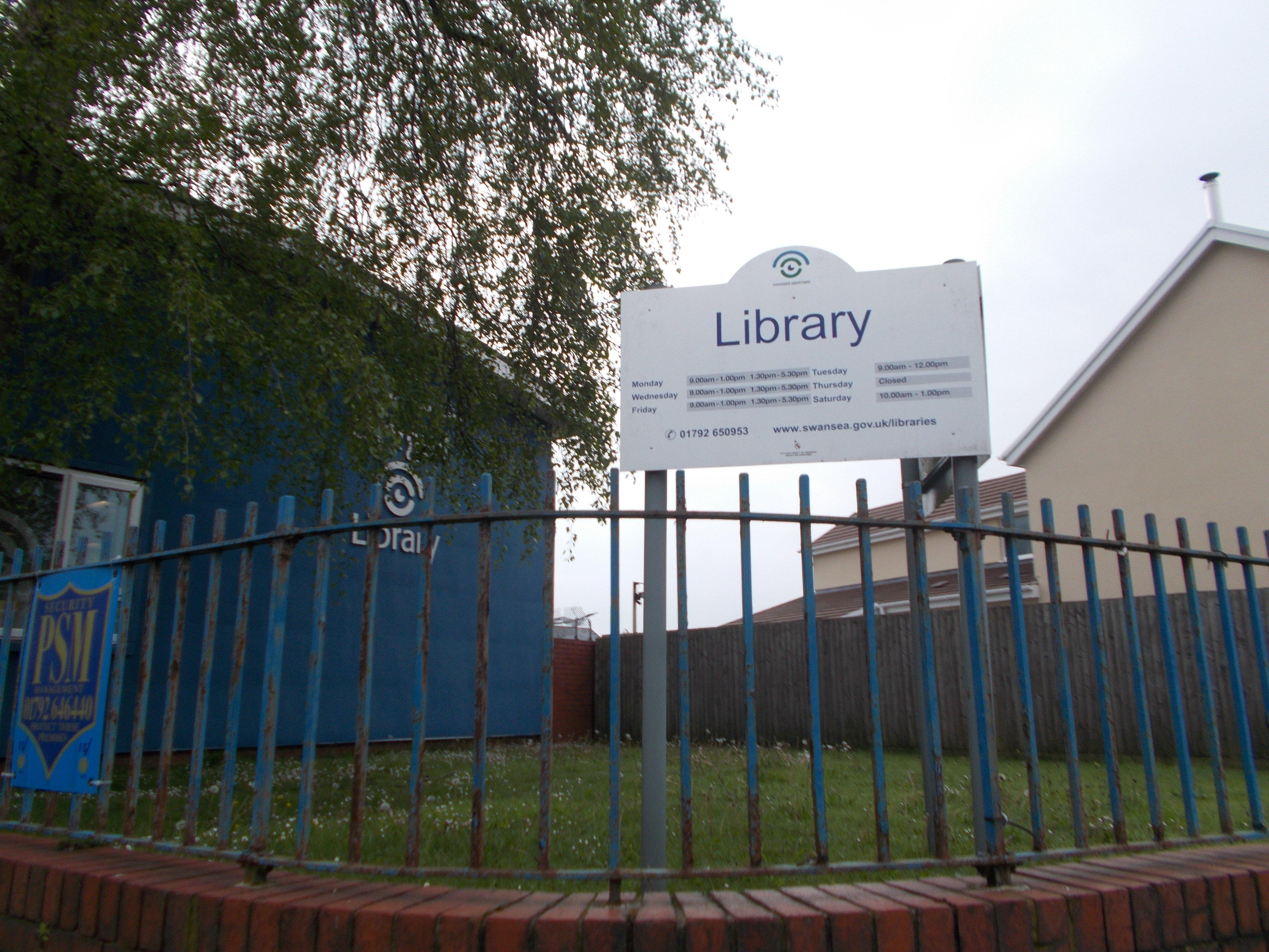 Brynhyfryd Library