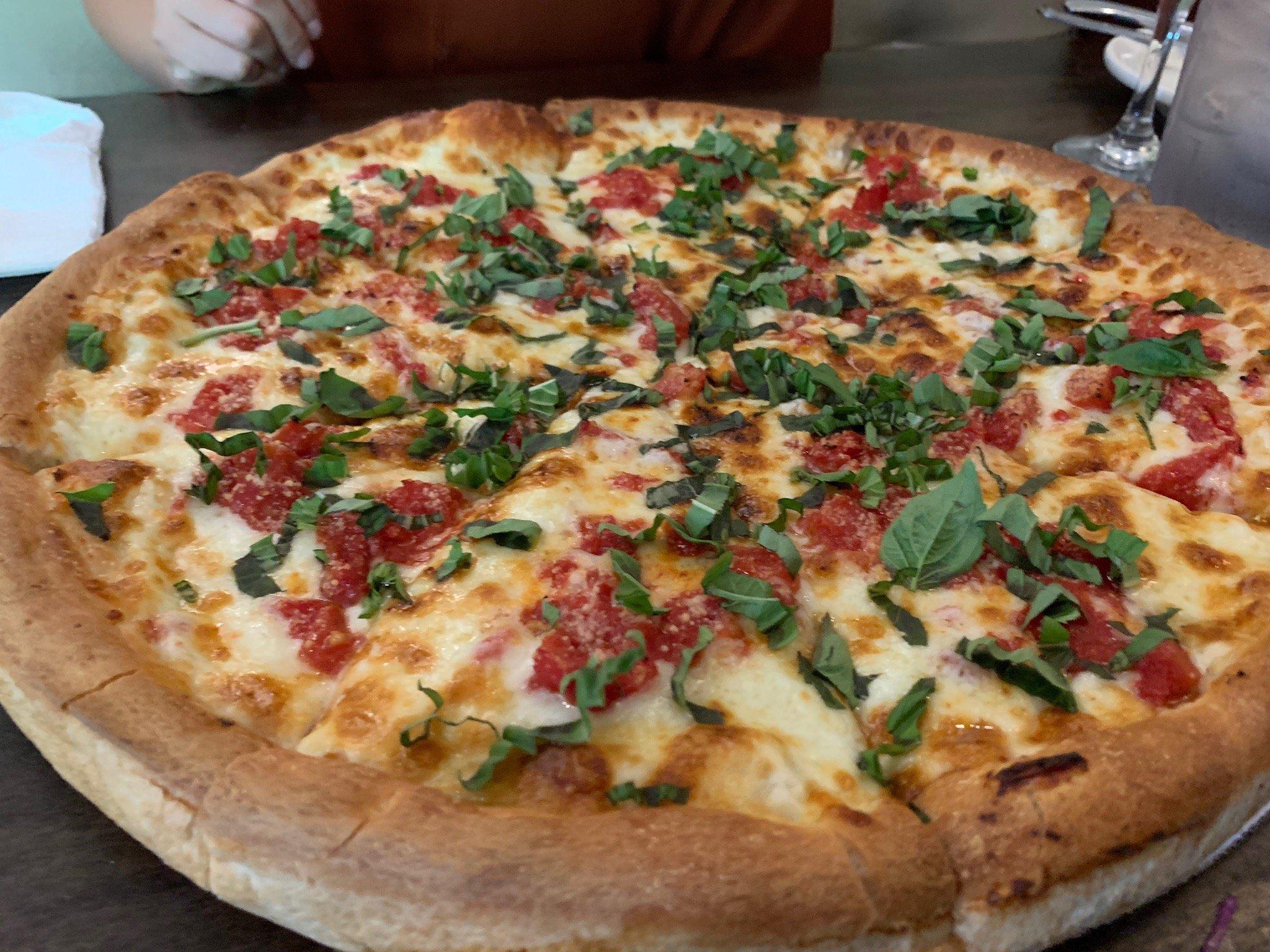 Four Brothers Pizza Inn