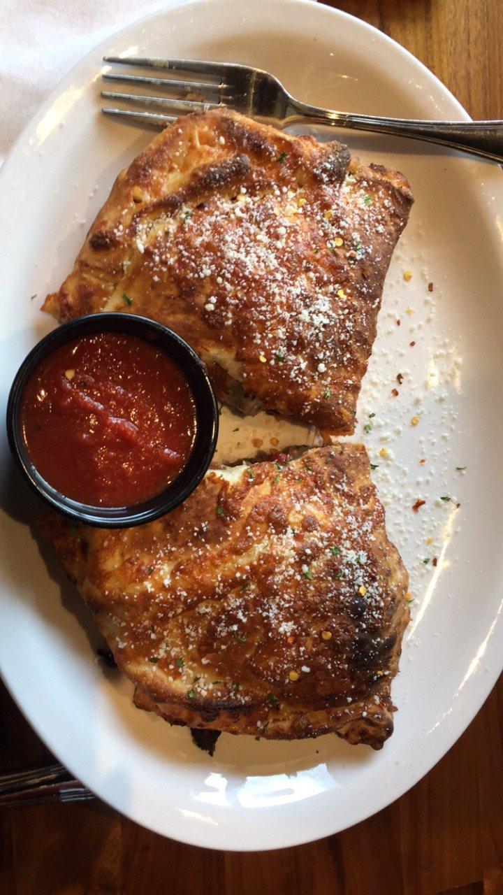 Boombozz Craft Pizza & Taphouse