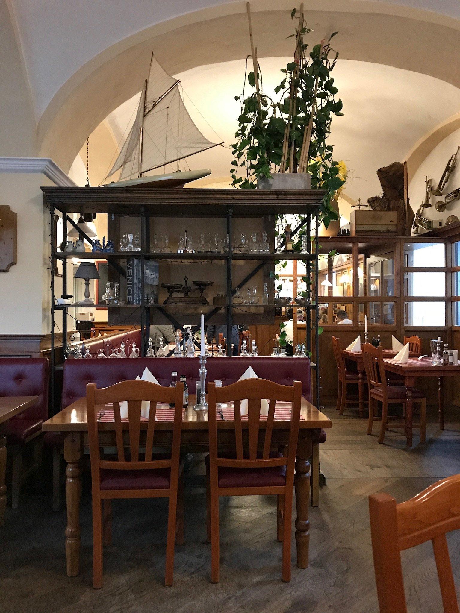 Osteria Pizzeria con Cucina